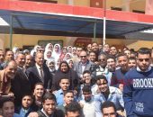 محافظ الفيوم يفتتح وحدات إنتاج الكهرباء بالطاقة الشمسية بعدد من المدارس الفنية بالمحافظة | صوت مصر نيوز