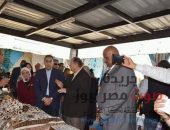 رئيس الوزراء يتفقد معرض القرى المنتجة بمحافظة الفيوم | صوت مصر نيوز